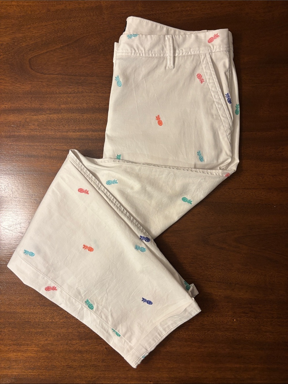 Talbots White Pants with Multicolor Pineapple Embroidery
